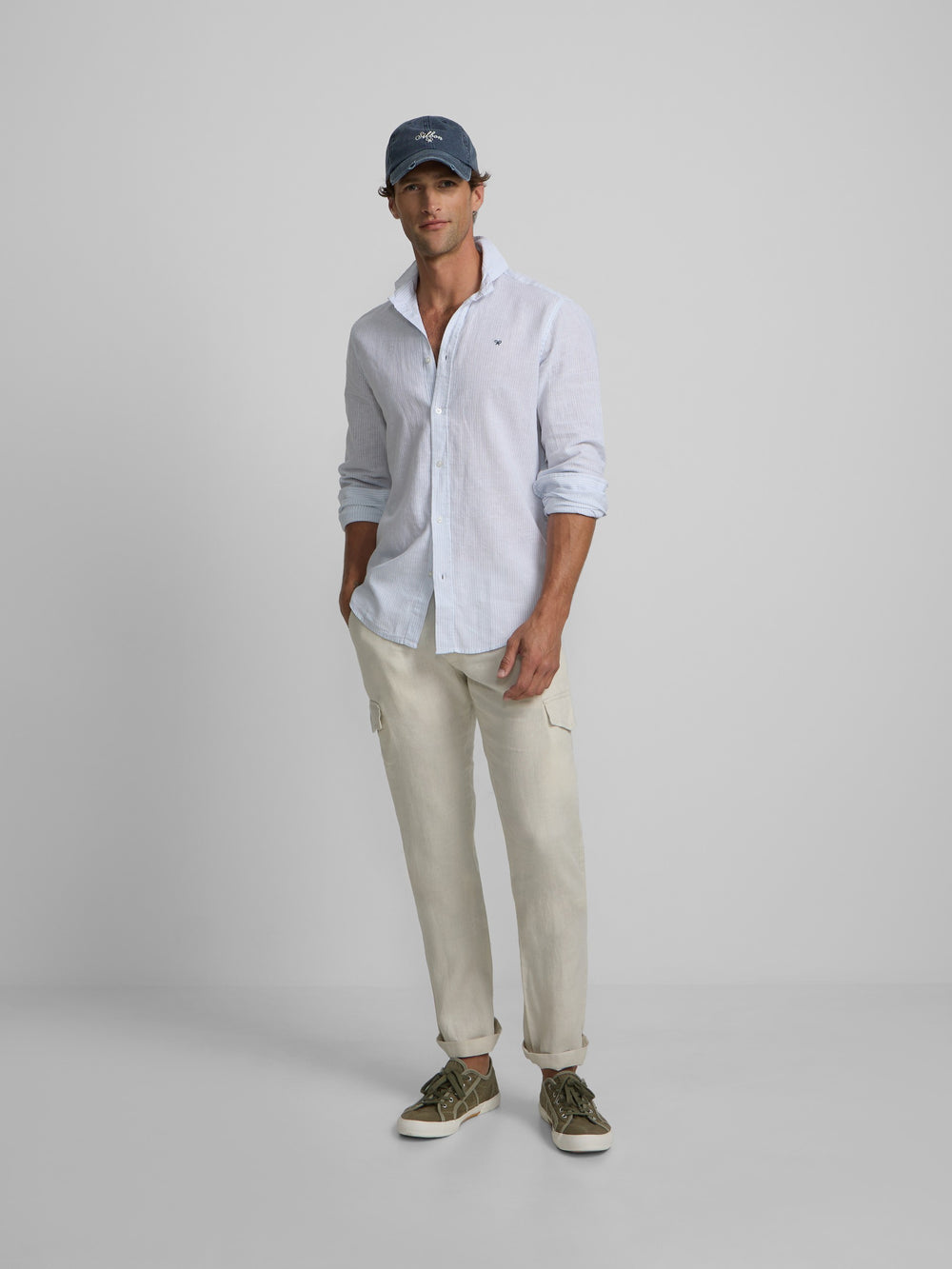 Pantalon sport cargo lino piedra