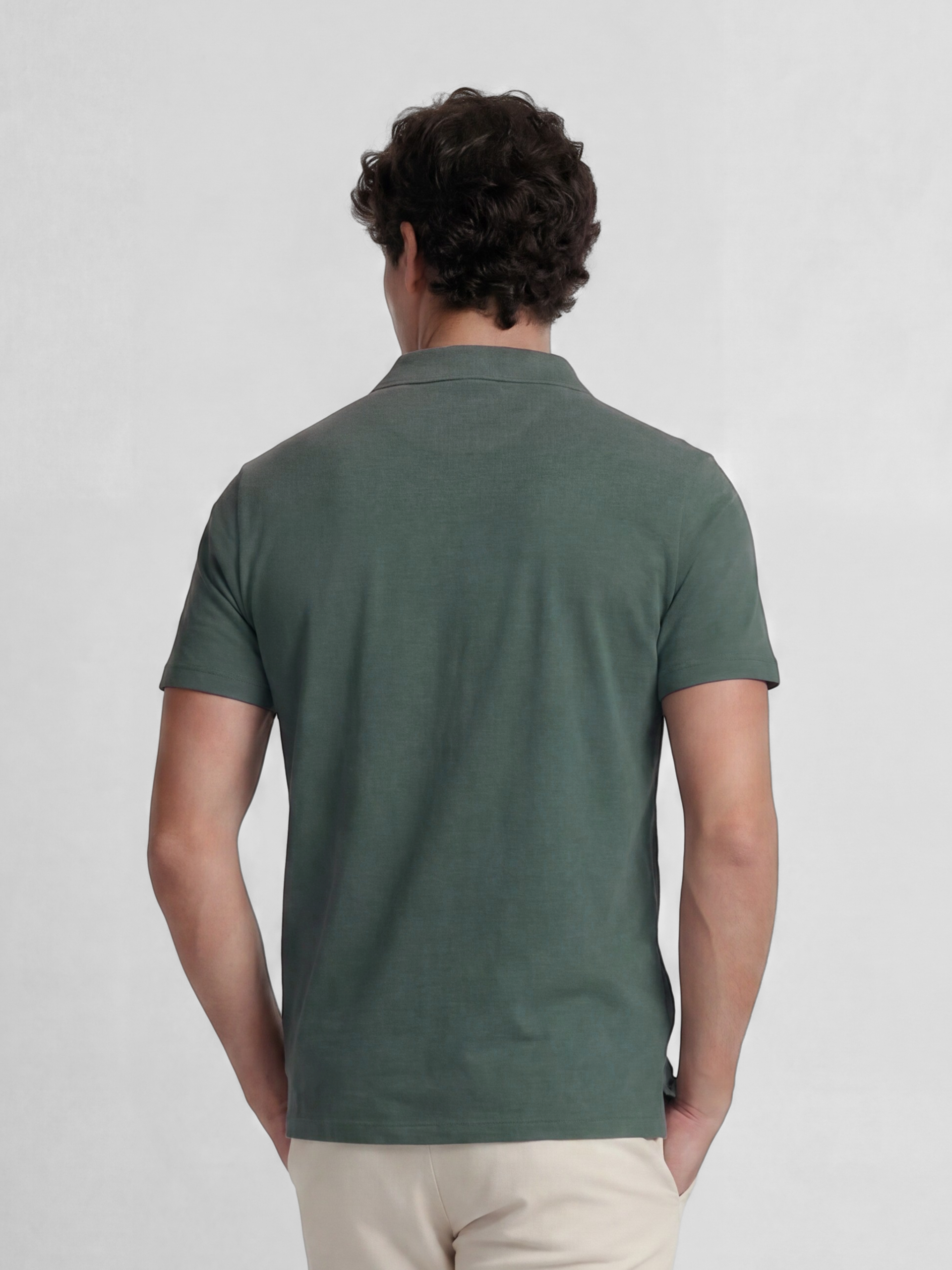 Polo de linho verde
