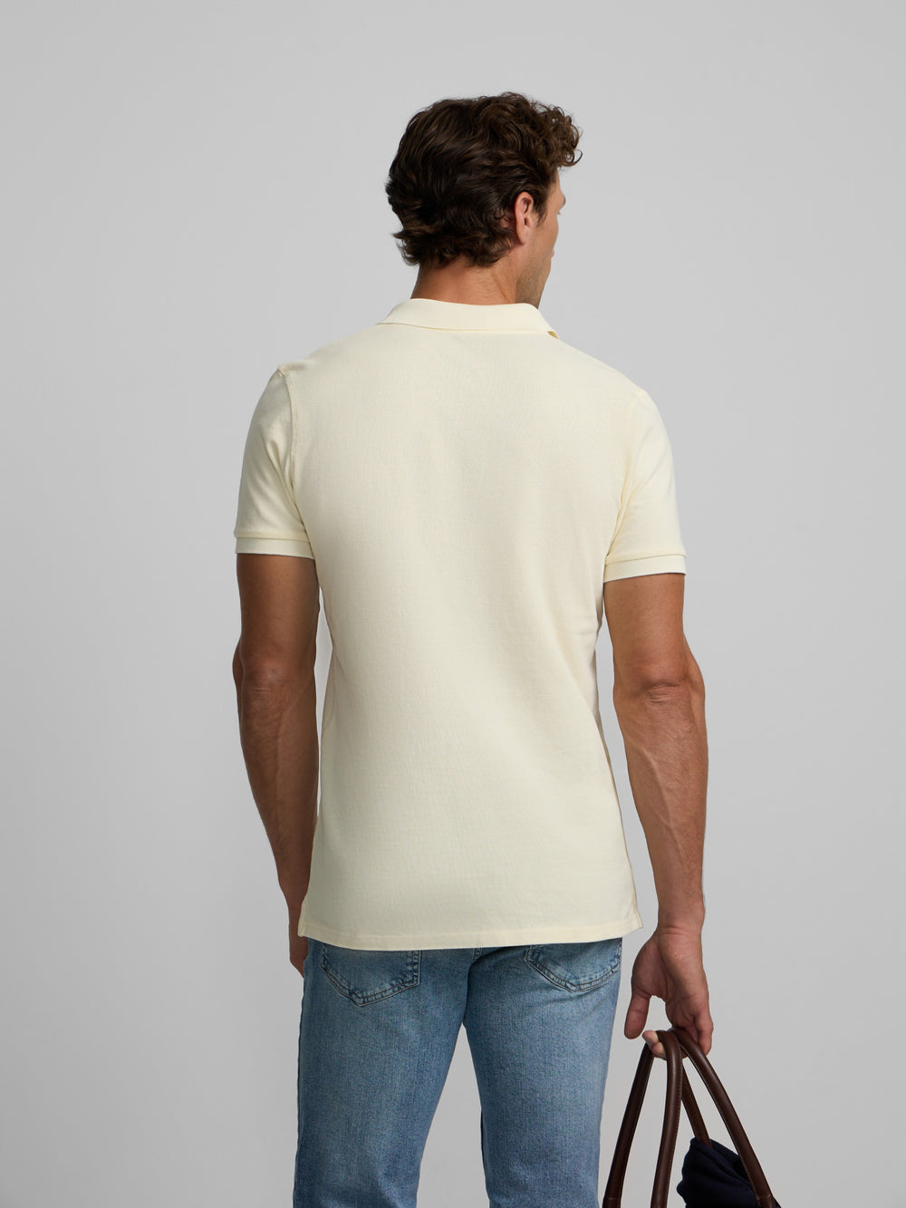 Polo clasico garment dye crema