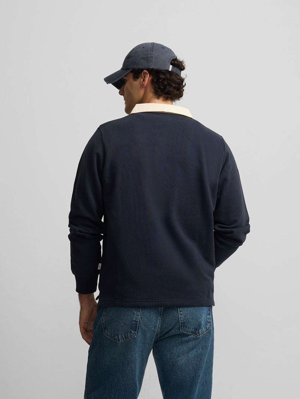Sudadera cuello polo basica azul marino