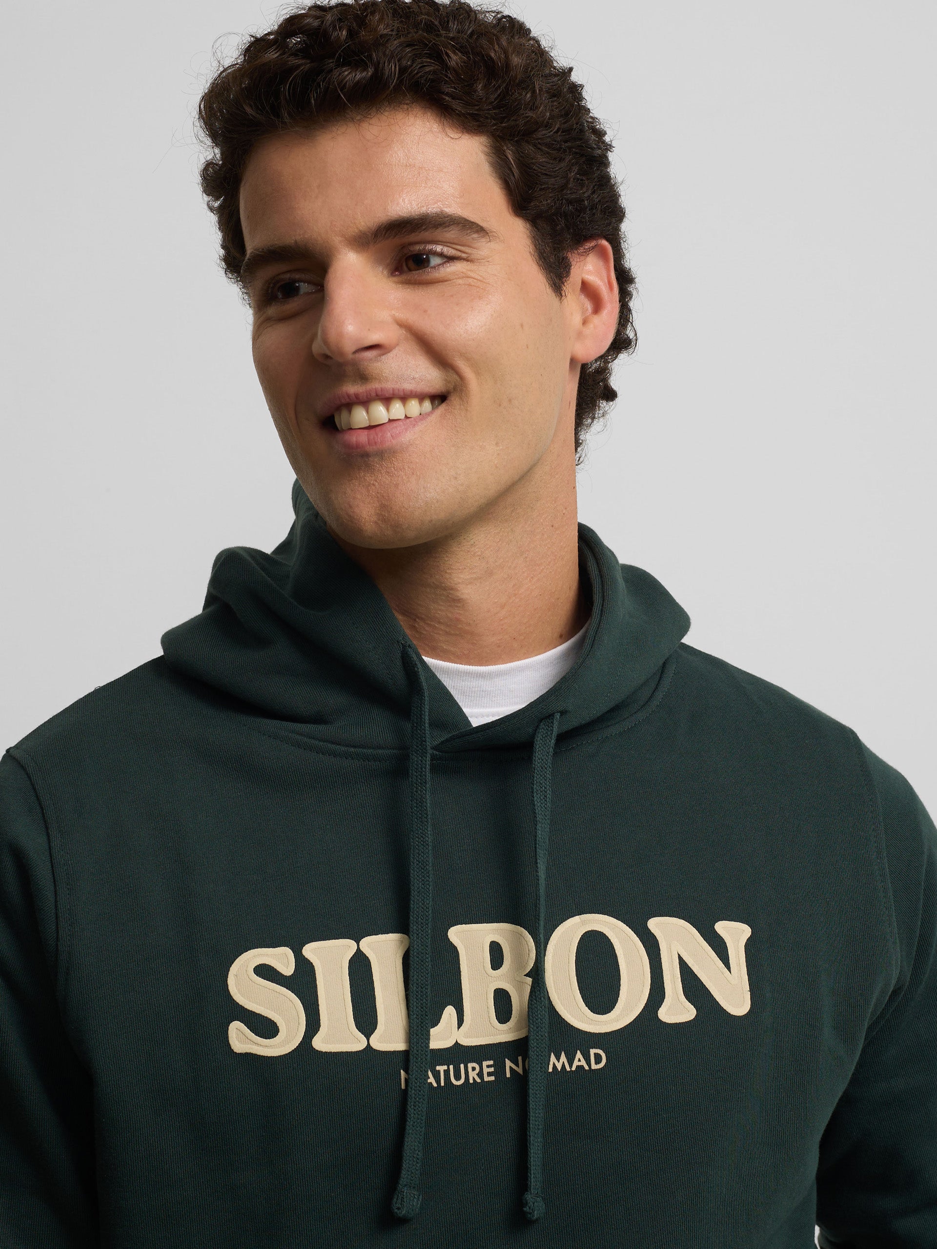 Sudadera capucha nomad verde oscuro