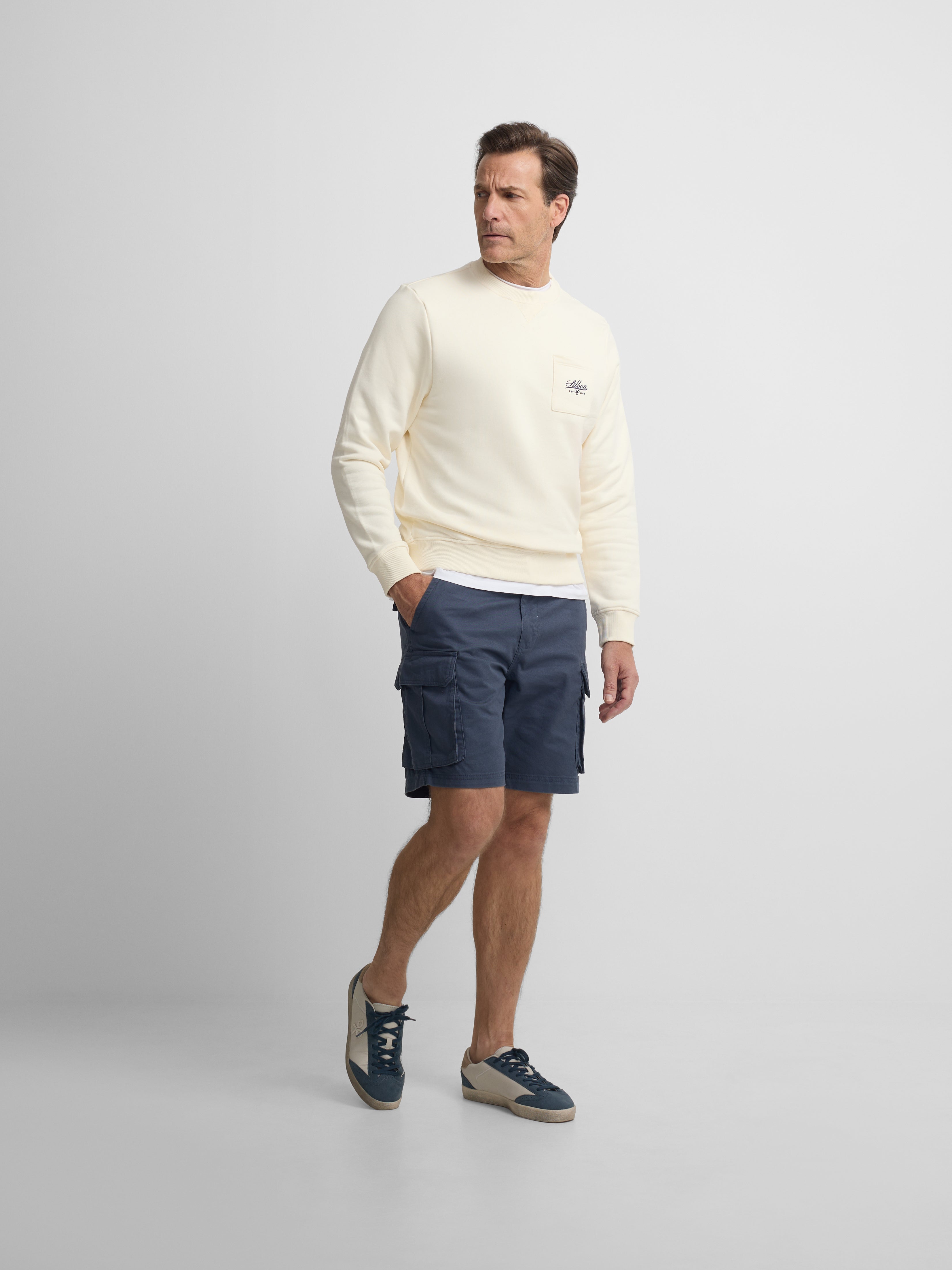 Cream sweatshirt with embroidered pocket