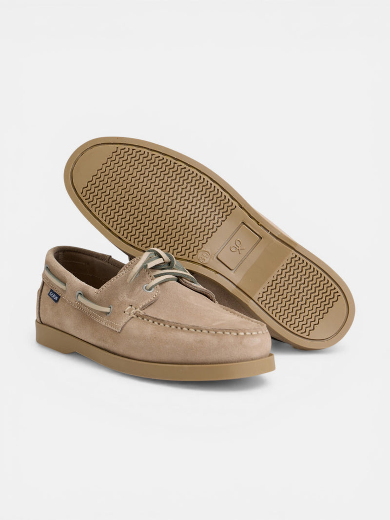 Chaussure sport nautique en daim beige clair