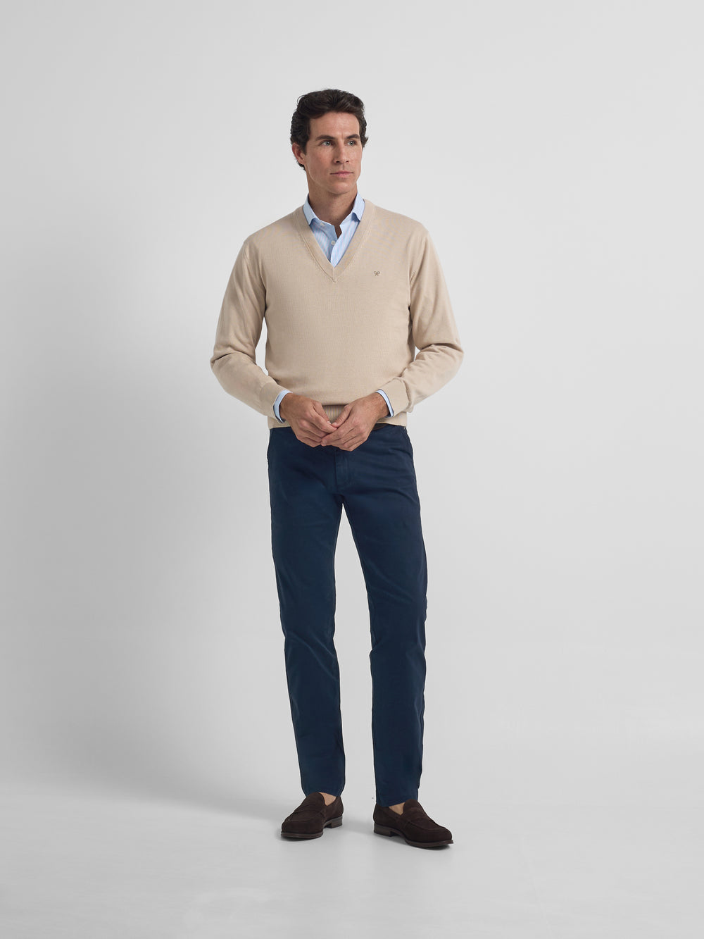 Jersey cuello pico business beige