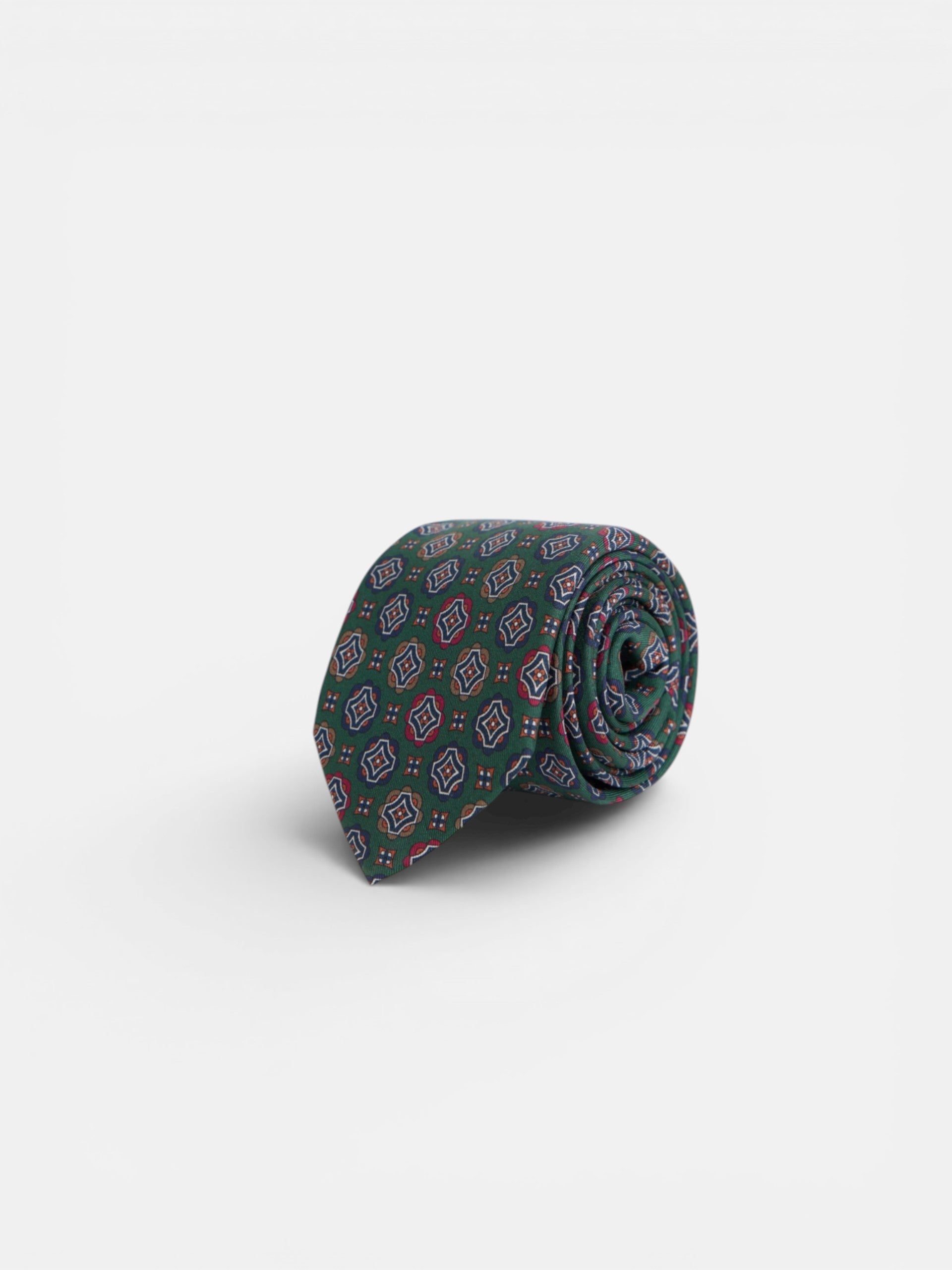Geometric squares tie in green colors