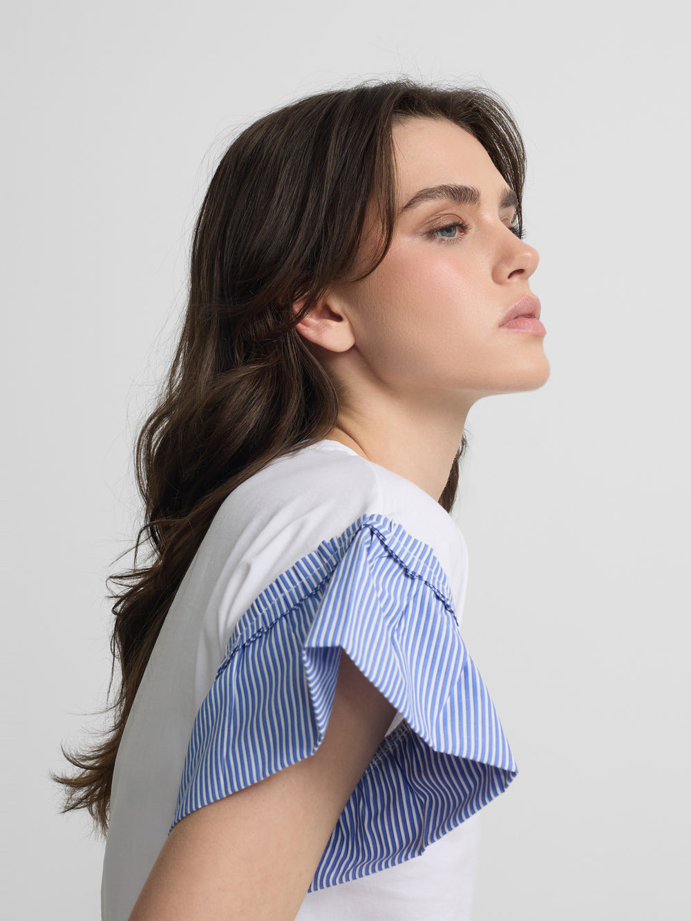 Women's t-shirt with white striped poplin ruffles