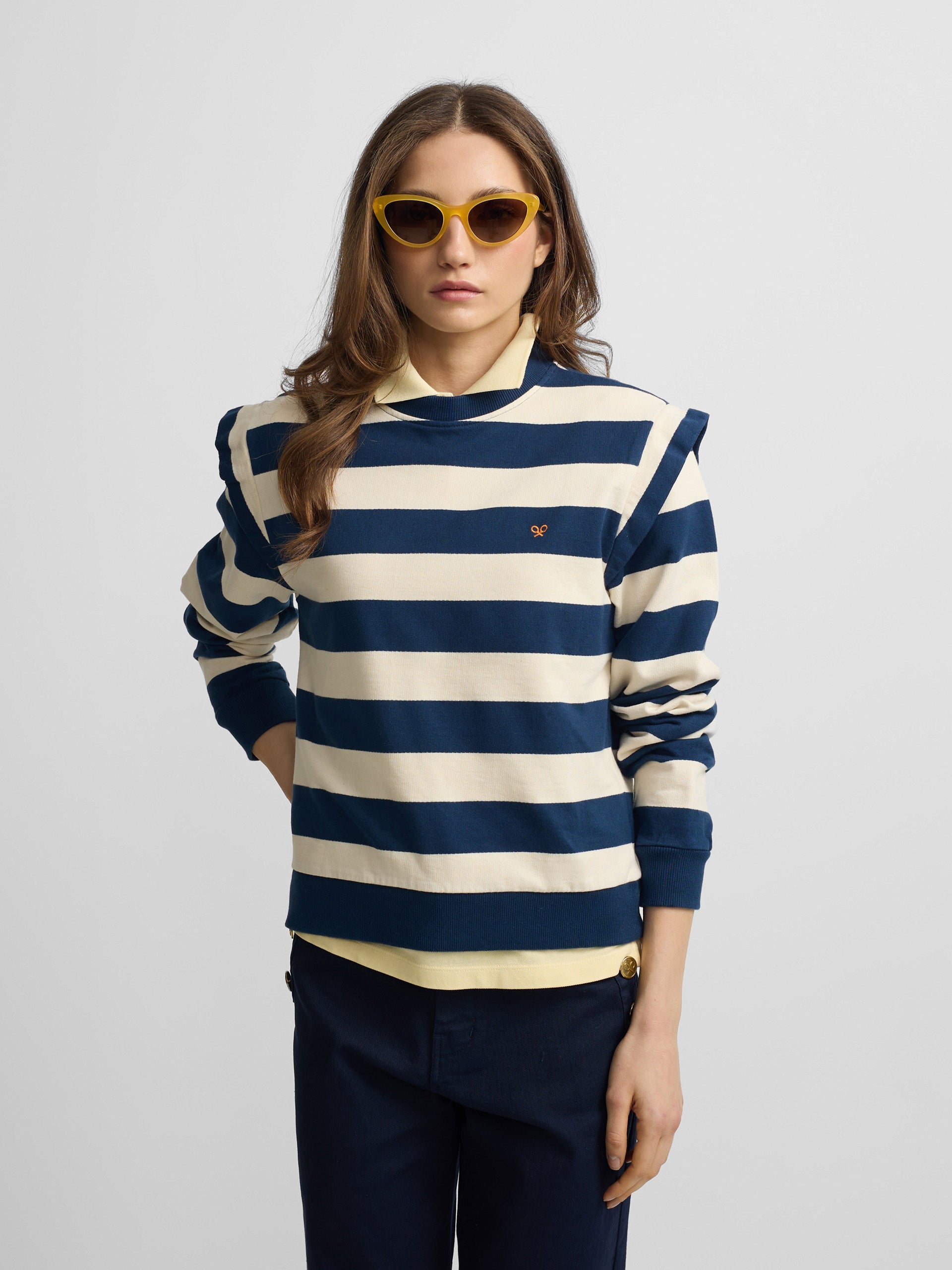 Women's sweatshirt with shoulder pads and blue stripes