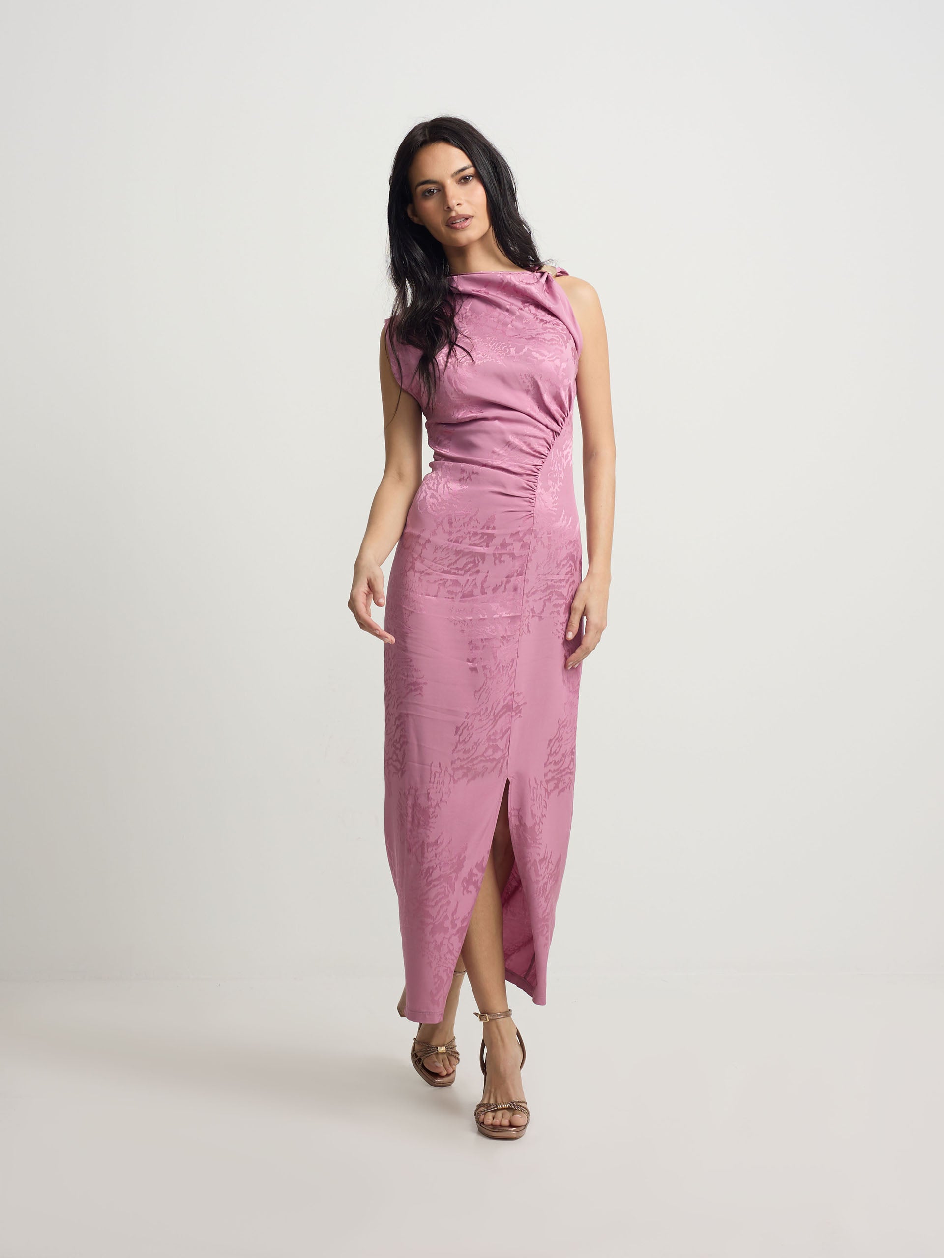 Vestido midi lencero jacquard morado