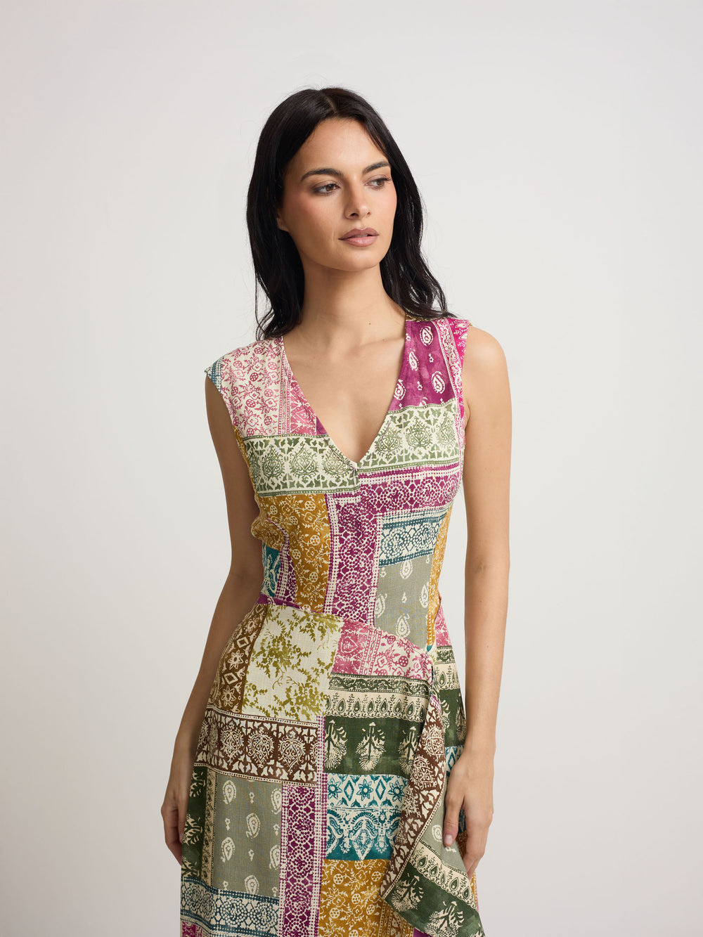 Midi dress with patchwork print in colors