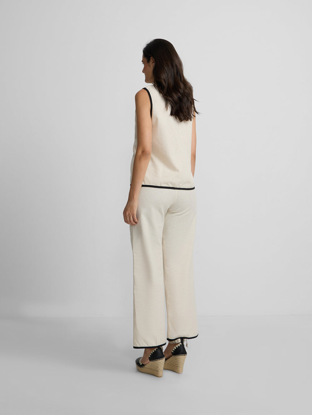 Pantalon droit en lin écru
