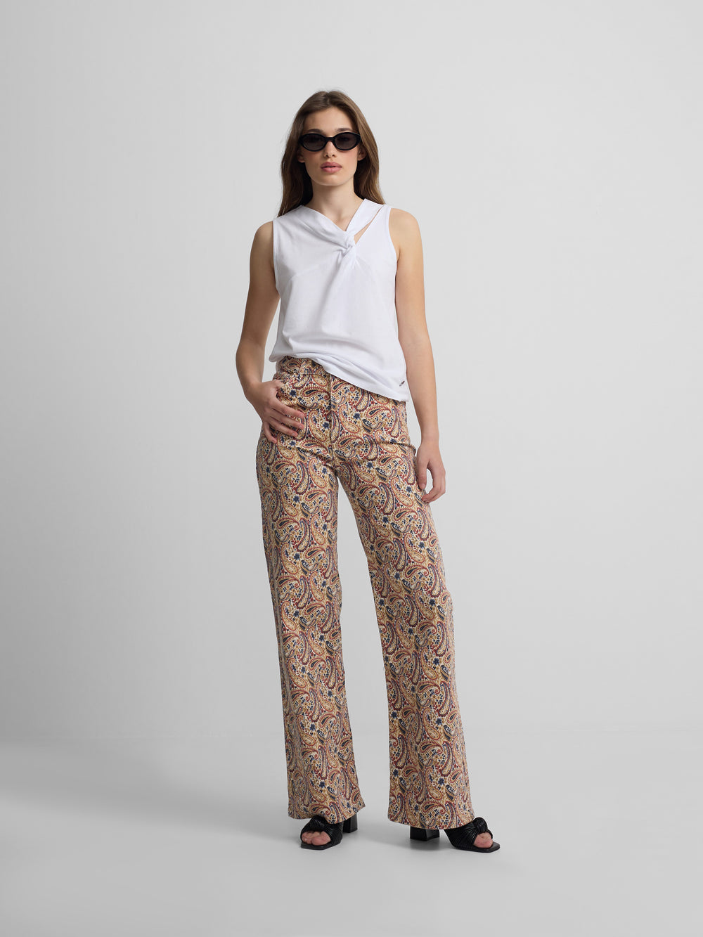 Pantalon en denim imprimé cachemire orange