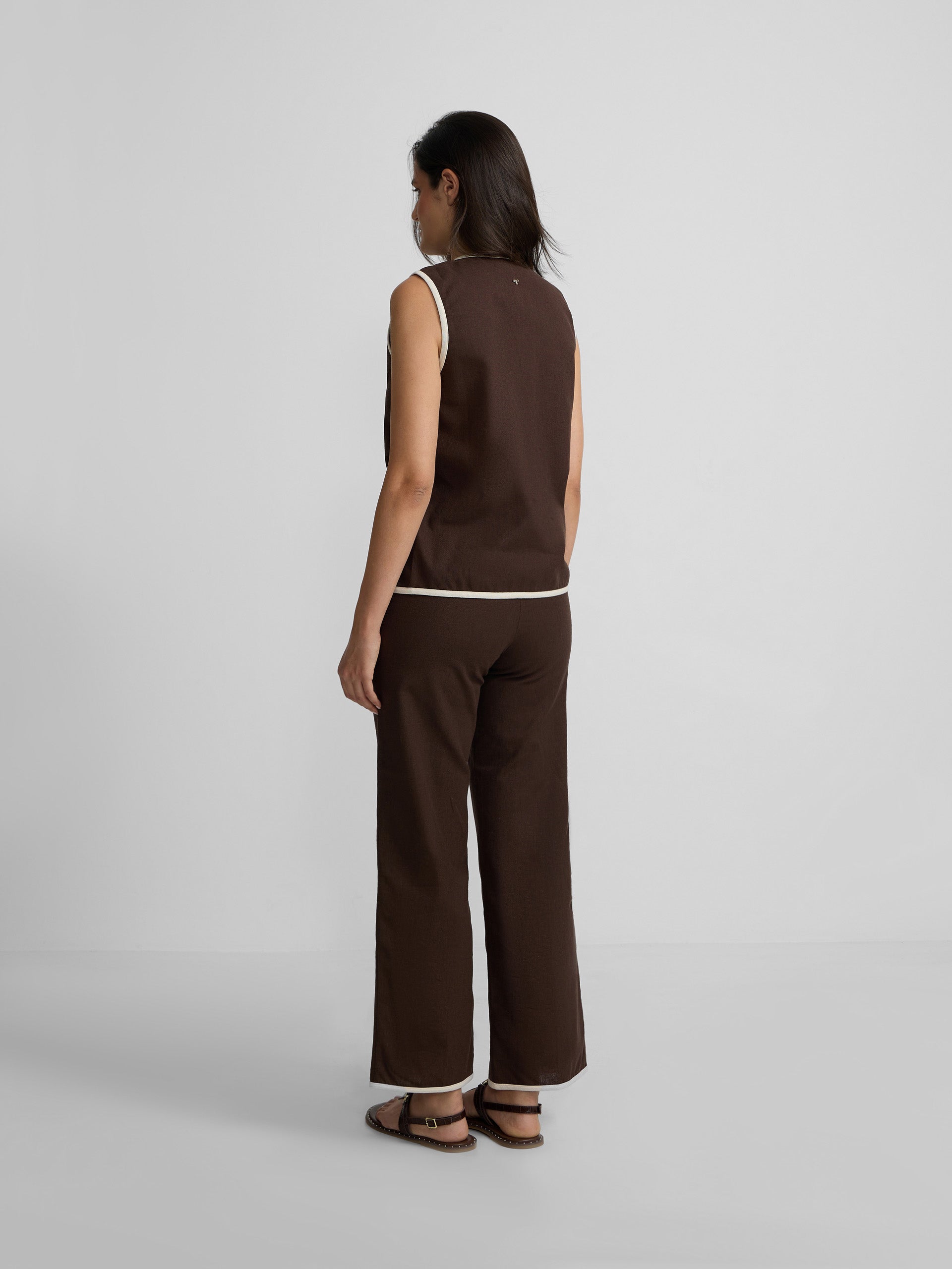 Pantalon droit en lin marron
