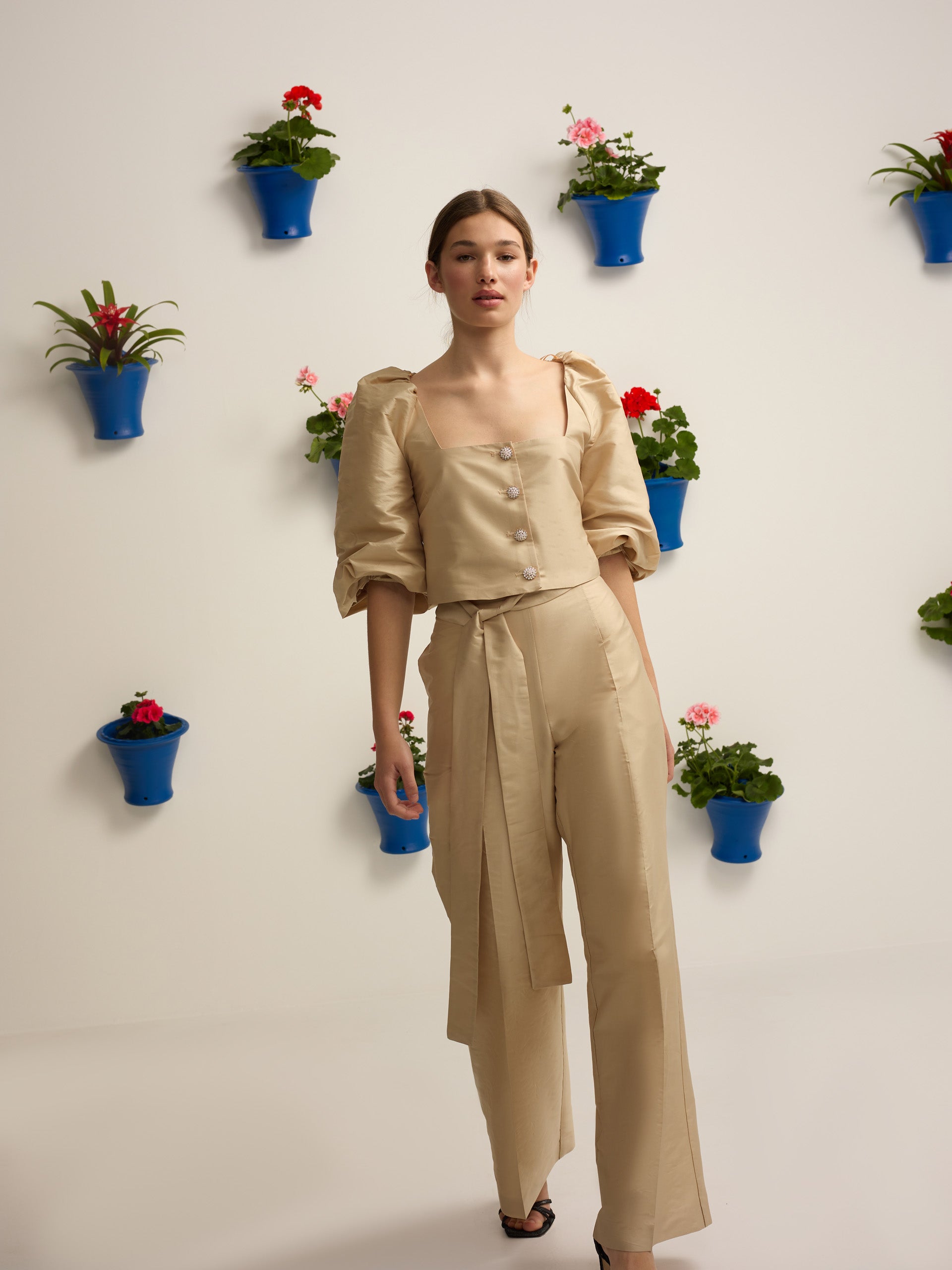 Pantalon collection événement taffetas beige