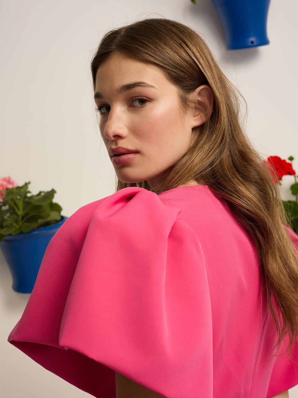 Vestido event collection midi manga abullonada rosa