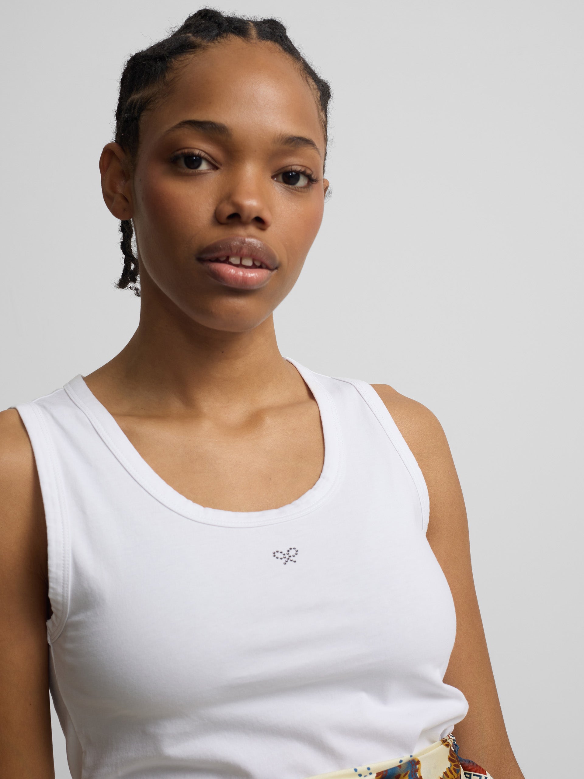 Débardeur femme blanc avec application de cristal