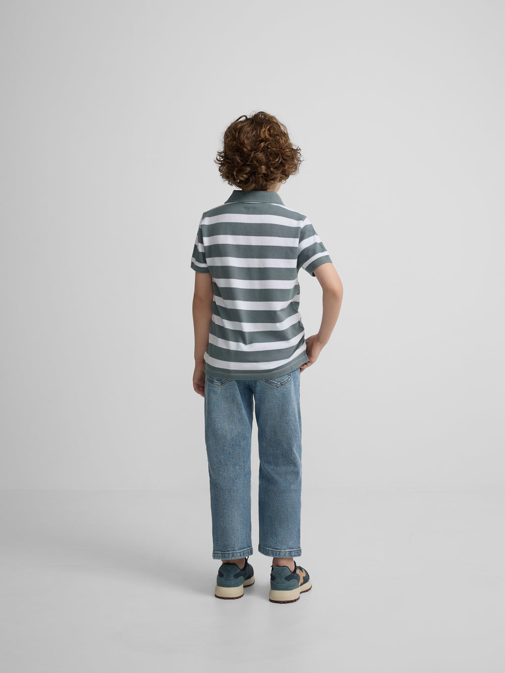 Polo enfant à rayures blanc et vert