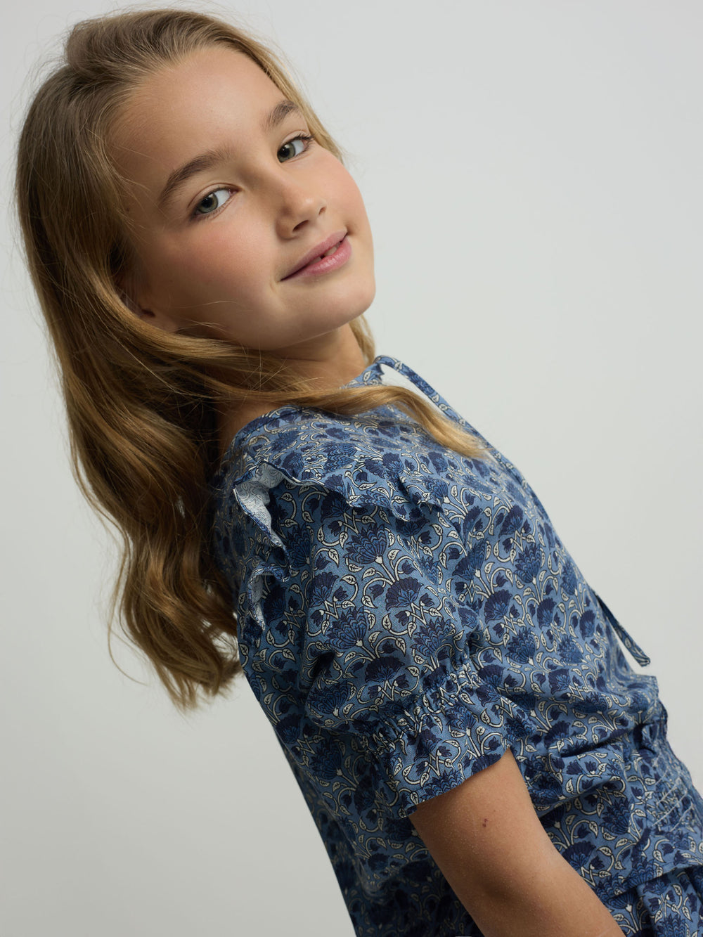 Blusa girl manga corta estampado azul