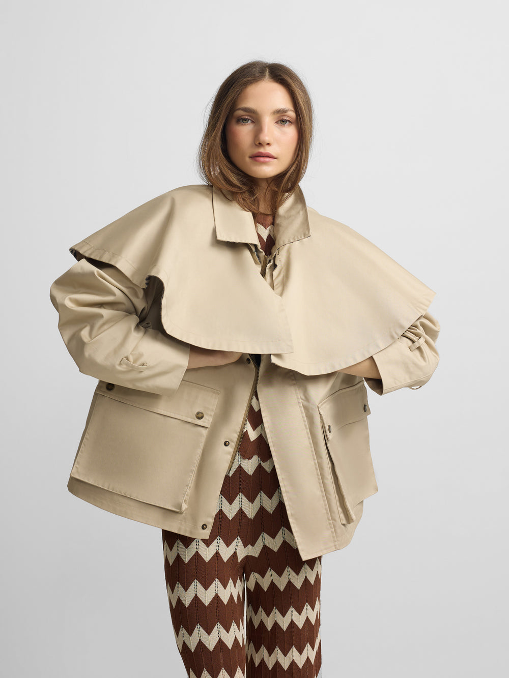 Parka corta capa marron