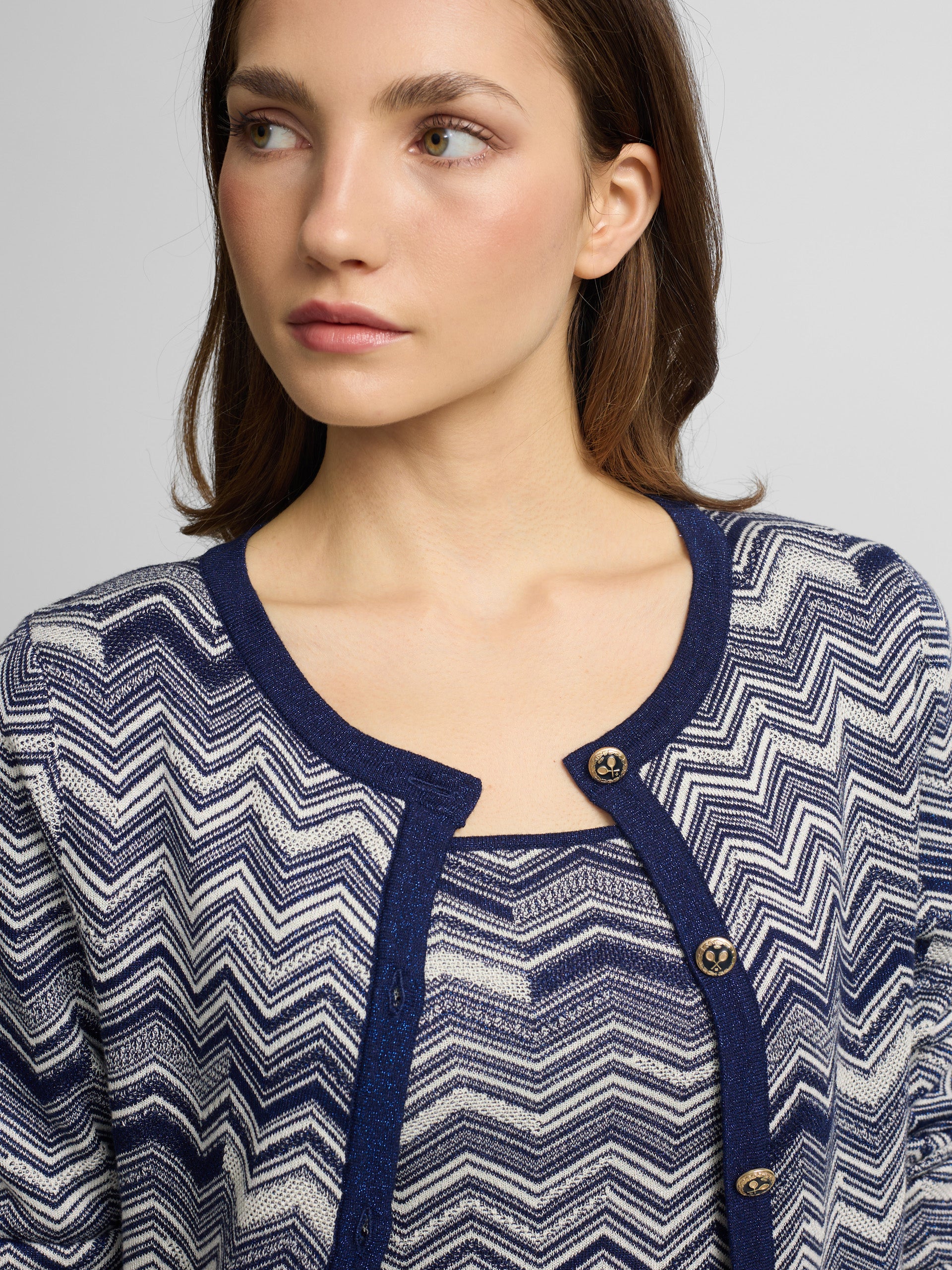Cardigan long à chevrons bleus